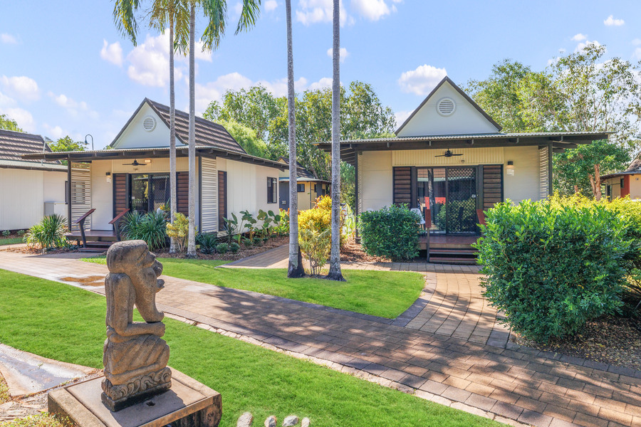 Deluxe Bungalow at Mercure Darwin Airport Resort
